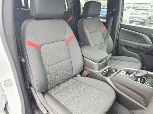 New 2026 Chevrolet Colorado Z71 AWD/4WD image 13