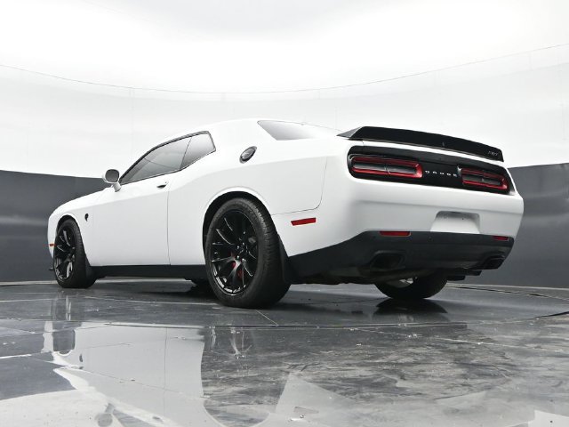 Used 2016 Dodge Challenger SRT Hellcat RWD image 51
