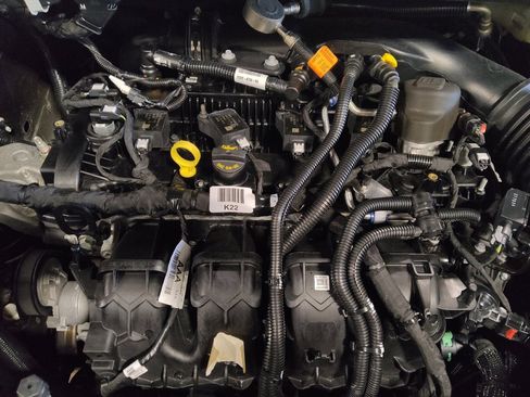 Used 2024 Ford Edge SEL image 30