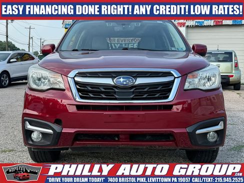 Used 2017 Subaru Forester 2.5i Premium AWD/4WD image 2