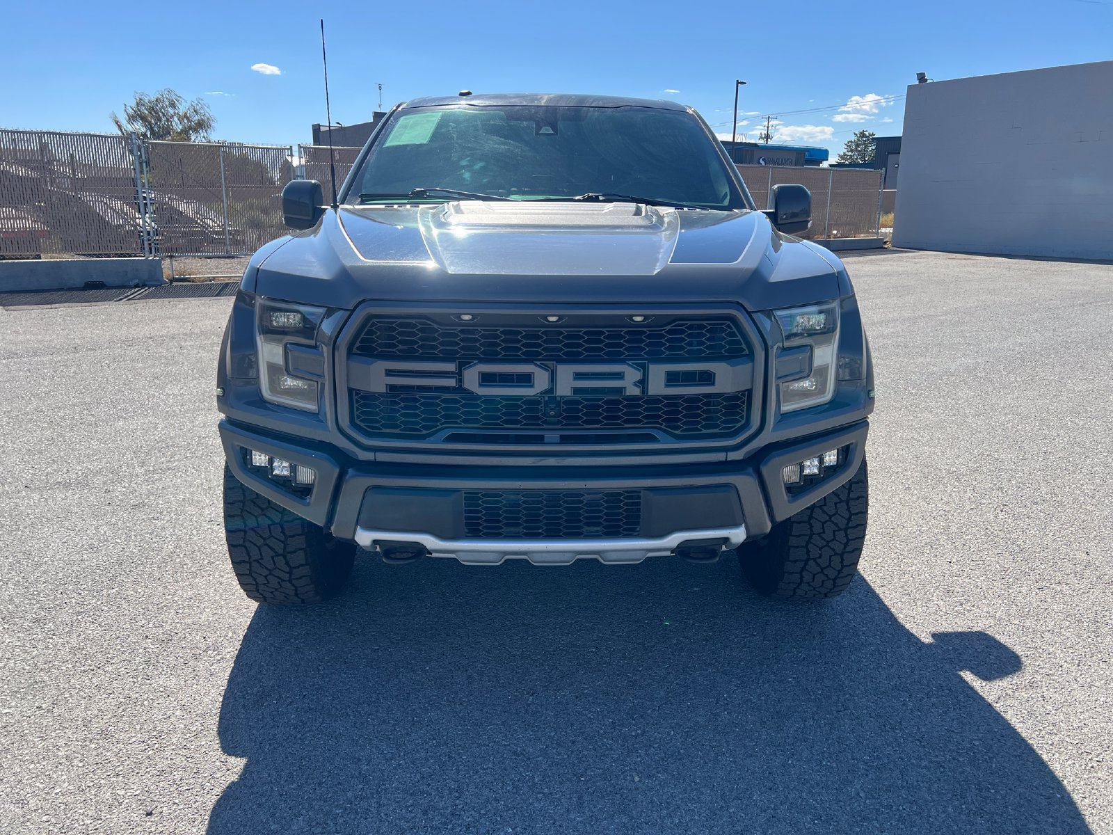 Used 2018 Ford F150 Raptor w/ Equipment Group 802A Luxury AWD/4WD image 8