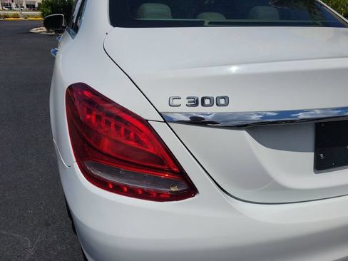 Used 2017 Mercedes-Benz C 300 Sedan image 13