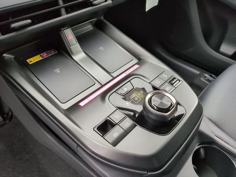 New 2026 Toyota bZ Woodland AWD/4WD image 18