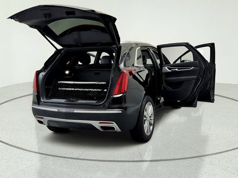 Certified 2024 Cadillac XT5 Premium Luxury w/ LPO, Floor Liner Package AWD/4WD image 12