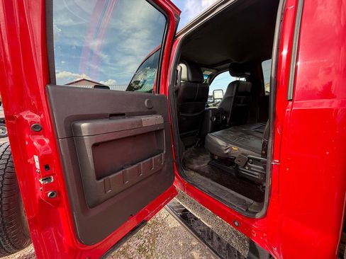 Used 2011 Ford F350 Lariat w/ Lariat Ultimate Pkg AWD/4WD image 13