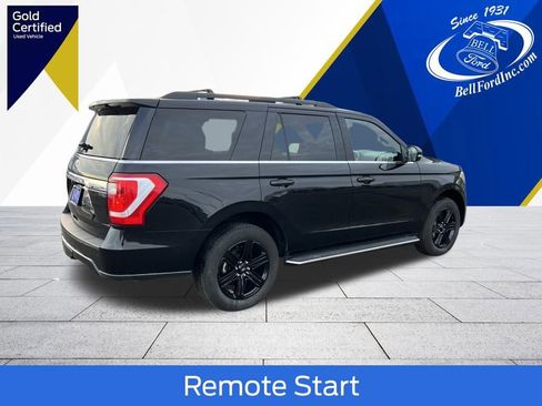 Used 2021 Ford Expedition XLT image 3