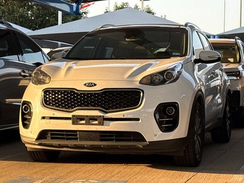 Used 2017 Kia Sportage EX w/ EX Technology Package FWD image 1