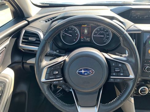 Used 2022 Subaru Forester Limited AWD/4WD image 11