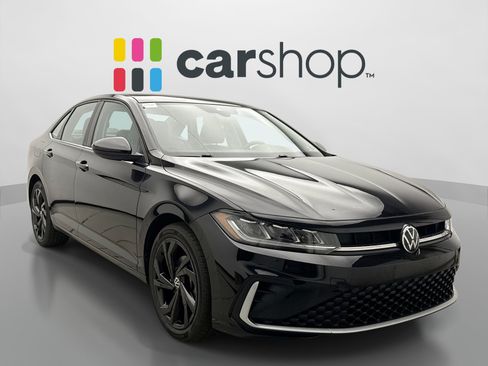 Used 2025 Volkswagen Jetta SE w/ Sunroof Package FWD image 7