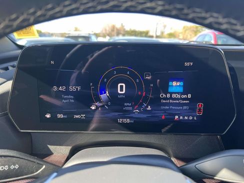 Used 2024 Chevrolet Traverse Z71 AWD/4WD image 25