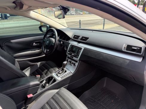 Used 2013 Volkswagen CC R-Line FWD image 17