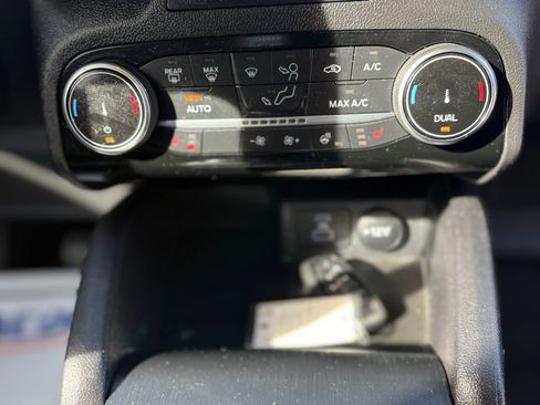 Used 2022 Ford Escape SEL AWD/4WD image 21
