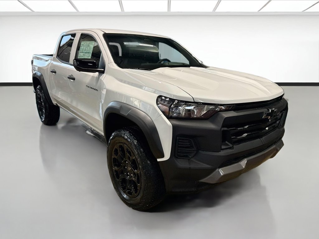 New 2026 Chevrolet Colorado Trail Boss AWD/4WD image 3