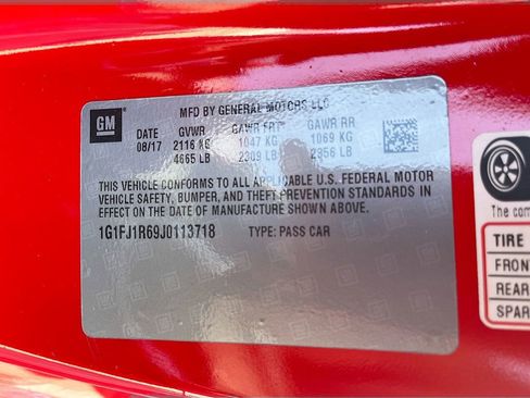 Used 2018 Chevrolet Camaro ZL1 RWD image 31