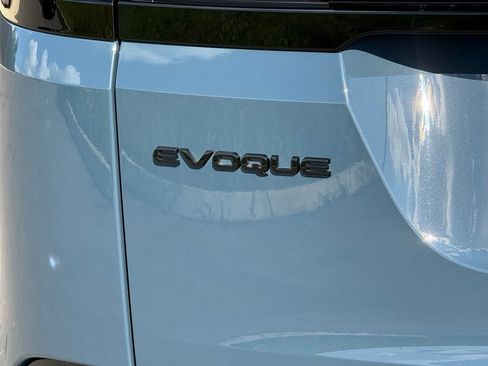 Certified 2026 Land Rover Range Rover Evoque Dynamic SE AWD/4WD image 37