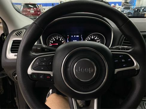 Used 2018 Jeep Compass Sport AWD/4WD image 22