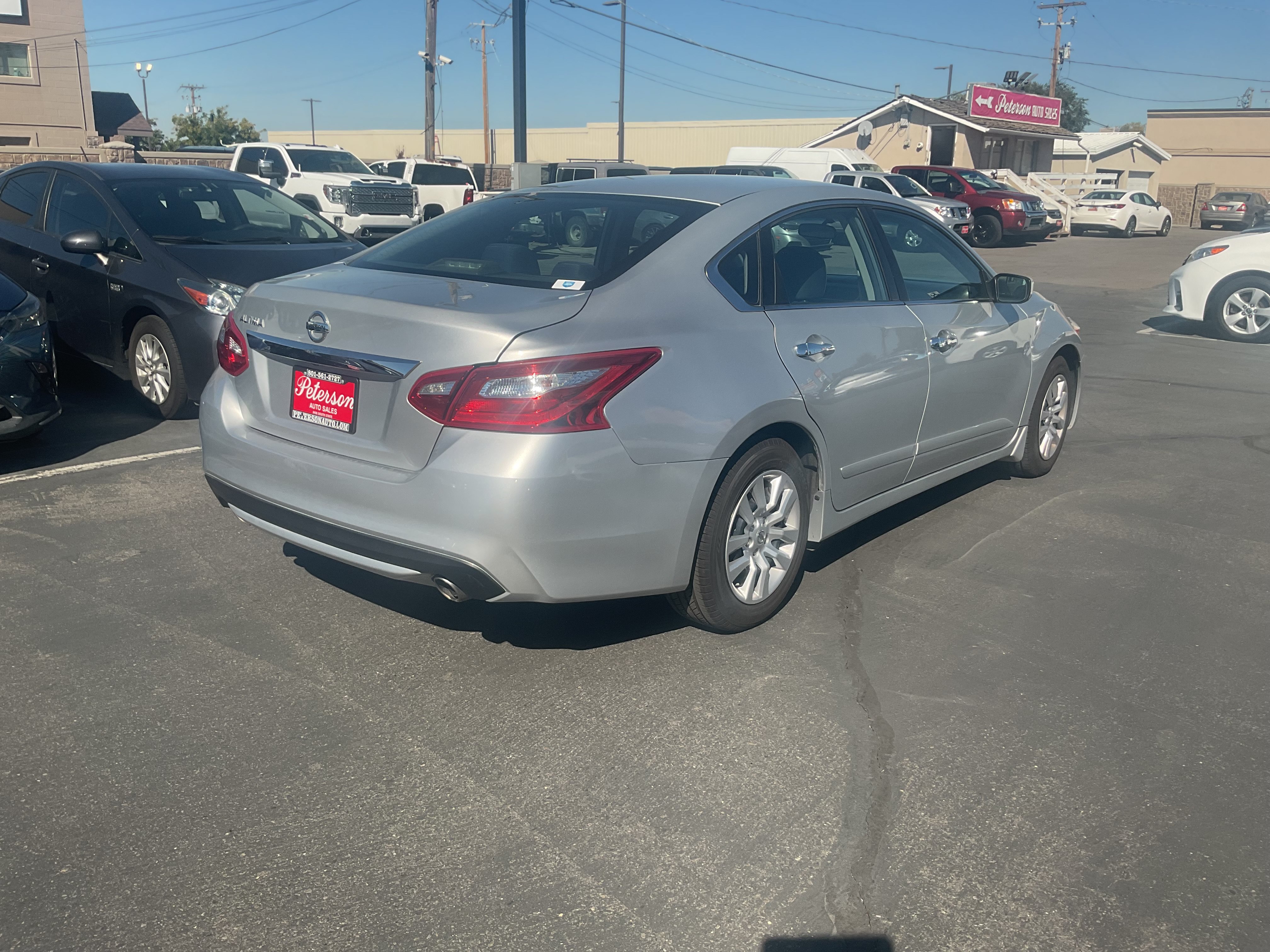 Used 2017 Nissan Altima 2.5 S w/ Power Driver Seat Package FWD image 6