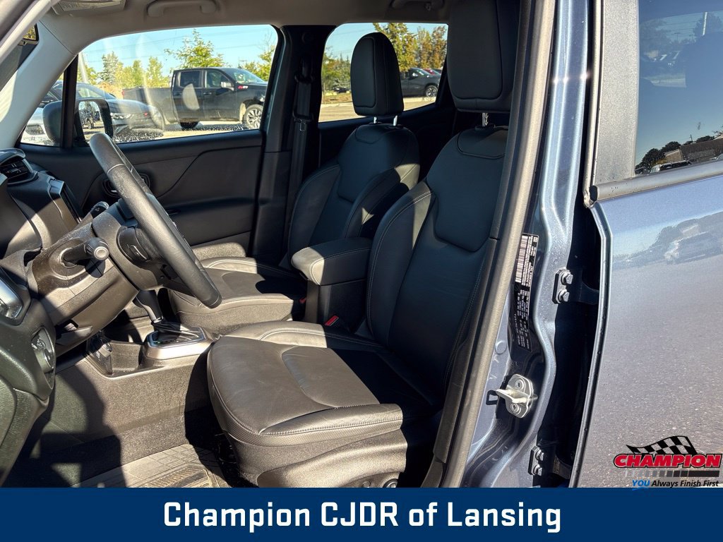 Used 2021 Jeep Renegade Limited AWD/4WD image 11