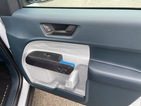 New 2026 Ford Maverick XLT image 48