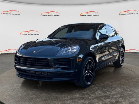 Used 2021 Porsche Macan AWD/4WD image 1