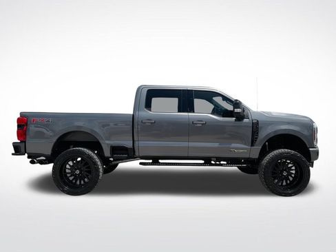 Used 2024 Ford F250 Lariat w/ Sport Appearance Package AWD/4WD image 9