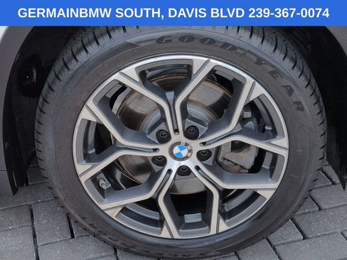 Used 2021 BMW X1 xDrive28i w/ Premium Package AWD/4WD image 12