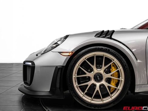 Used 2018 Porsche 911 GT2 RS RWD image 16