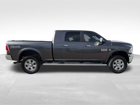 Used 2017 RAM 2500 Laramie AWD/4WD image 8