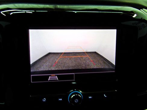 Used 2022 Chevrolet Traverse LS w/ Midnight/Sport Edition FWD image 17