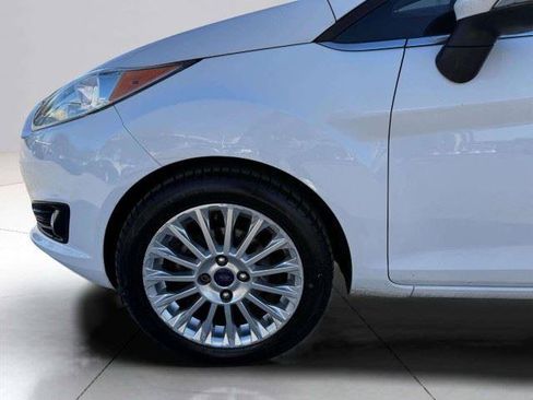 Used 2014 Ford Fiesta Titanium FWD image 50