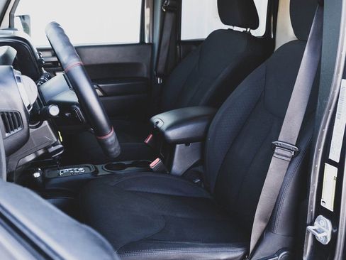 Used 2016 Jeep Wrangler Unlimited Sport w/ Quick Order Package 24S image 15