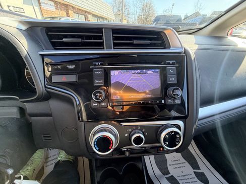 Used 2015 Honda Fit LX image 18