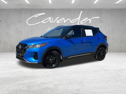 Used 2022 Nissan Kicks SR