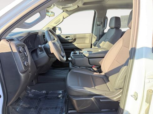 Used 2024 Chevrolet Silverado 1500 W/T image 10