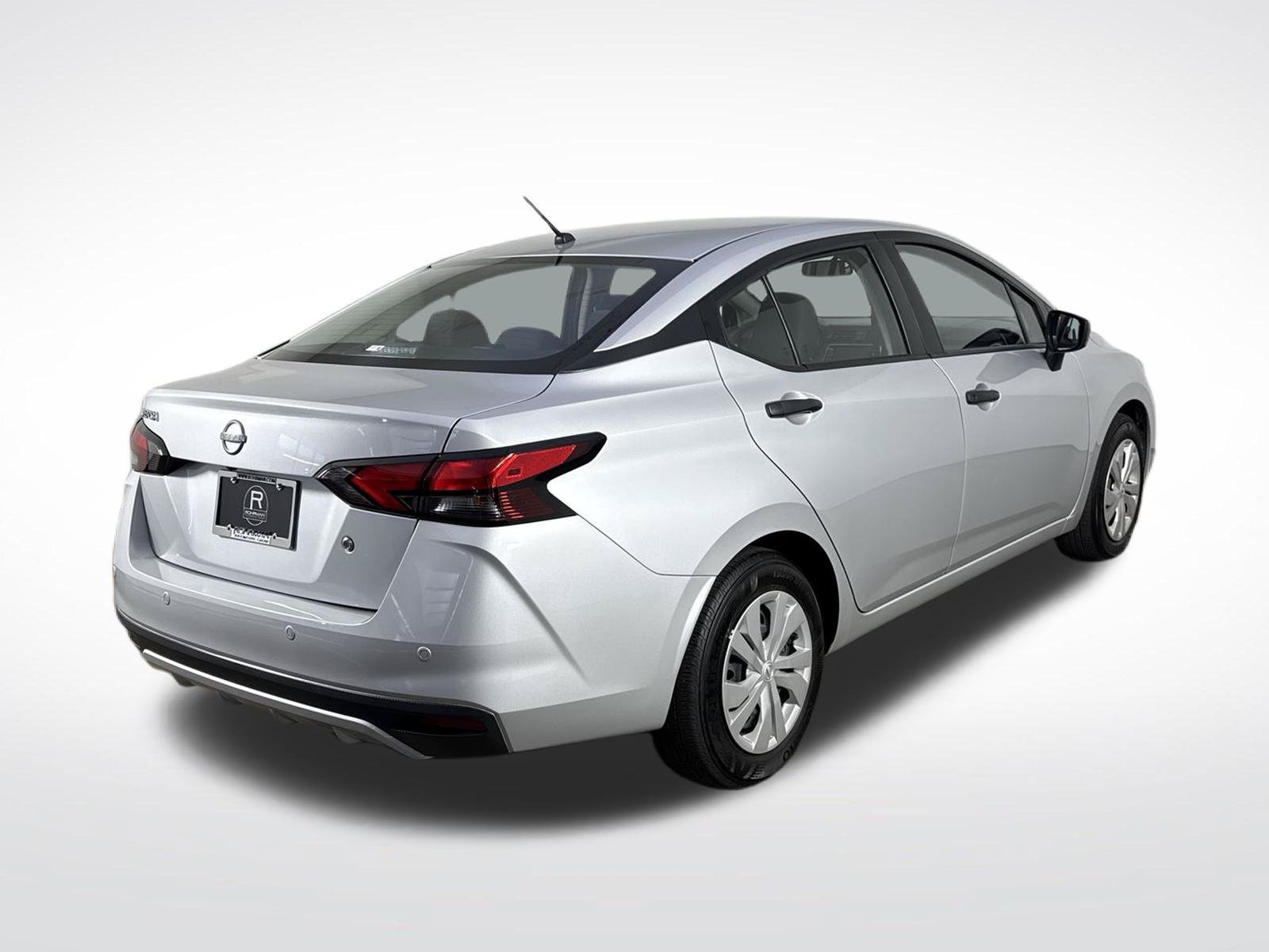 Certified 2025 Nissan Versa S FWD image 34