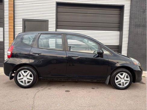 Used 2008 Honda Fit image 10