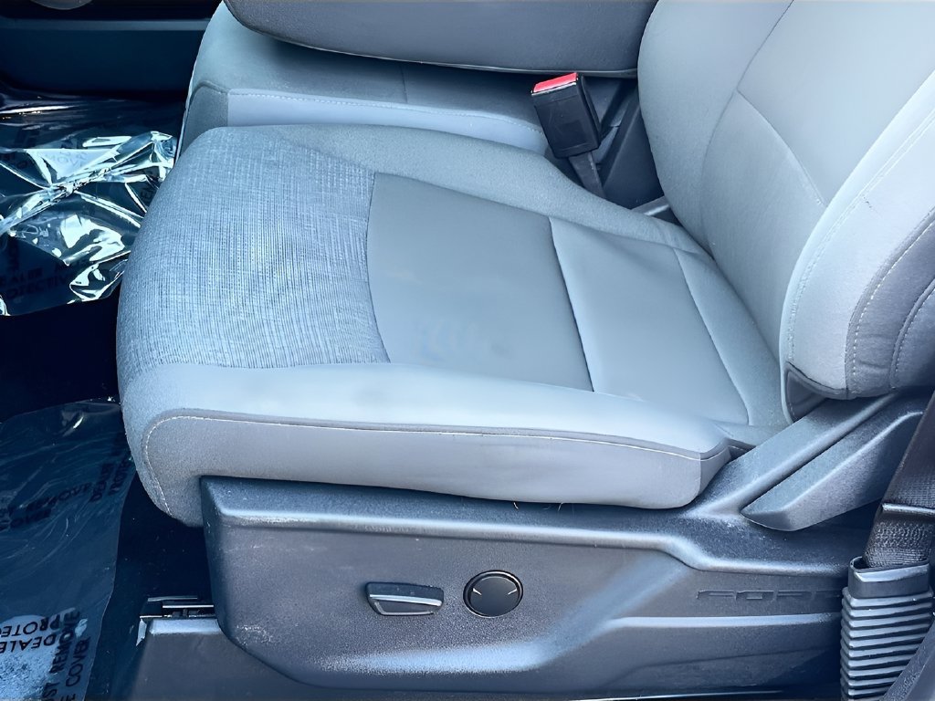 Used 2024 Ford F150 XLT AWD/4WD image 19