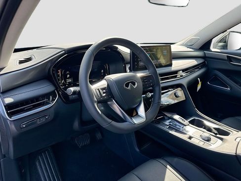 Used 2026 INFINITI QX60 Luxe w/ Cargo Package FWD image 10