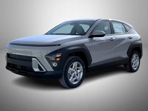 New 2026 Hyundai Kona SE image 1