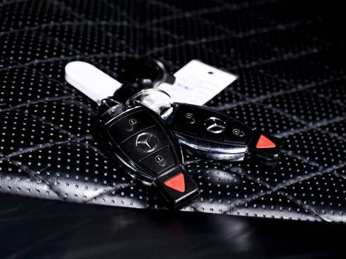 Used 2014 Mercedes-Benz G 63 AMG 4MATIC image 23