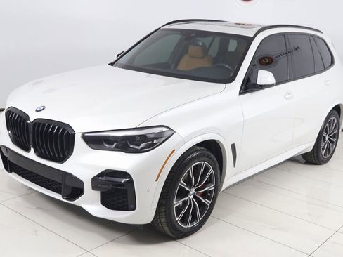 Used 2022 BMW X5 xDrive40i w/ M Sport Package image 23