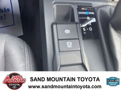 Used 2025 Toyota Tacoma SR5 image 18