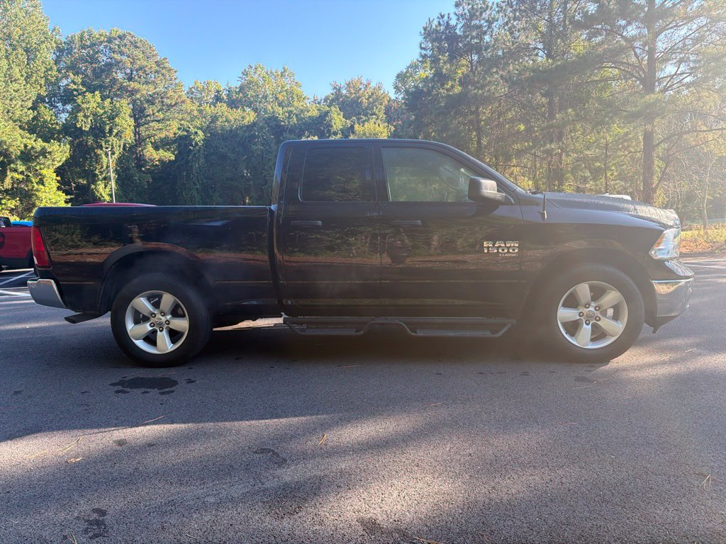 Used 2024 RAM 1500 Classic SLT AWD/4WD image 5