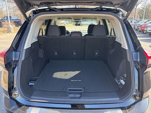New 2026 Nissan Rogue SV FWD image 15