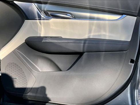 Used 2023 Cadillac XT5 Premium Luxury w/ Technology Package image 27