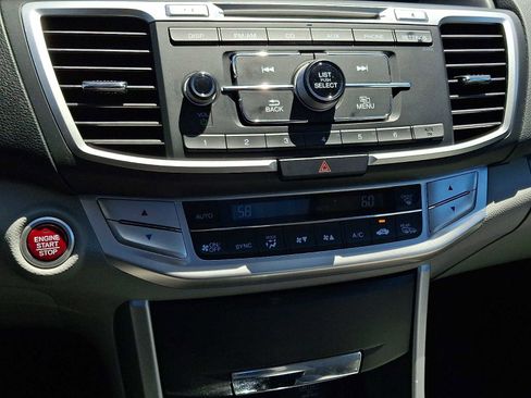 Used 2015 Honda Accord EX image 16