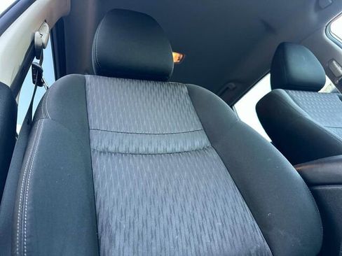 Used 2020 Nissan Rogue S w/ Special Edition Package image 21