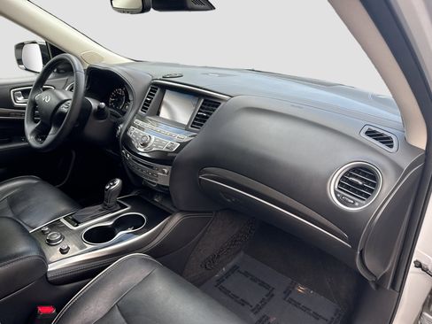 Used 2019 INFINITI QX60 Luxe w/ Essential Package image 34
