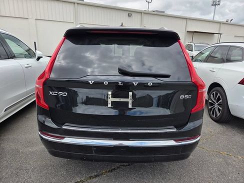 Used 2025 Volvo XC90 B5 Plus w/ Protection Package Premier AWD/4WD image 9