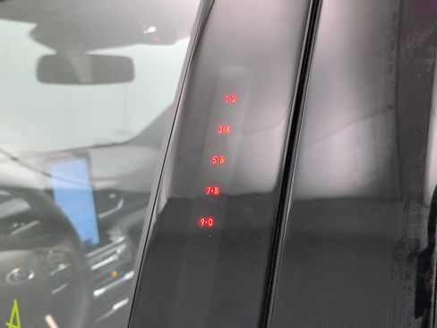 Used 2023 Ford Explorer ST w/ Equipment Group 401A AWD/4WD image 19